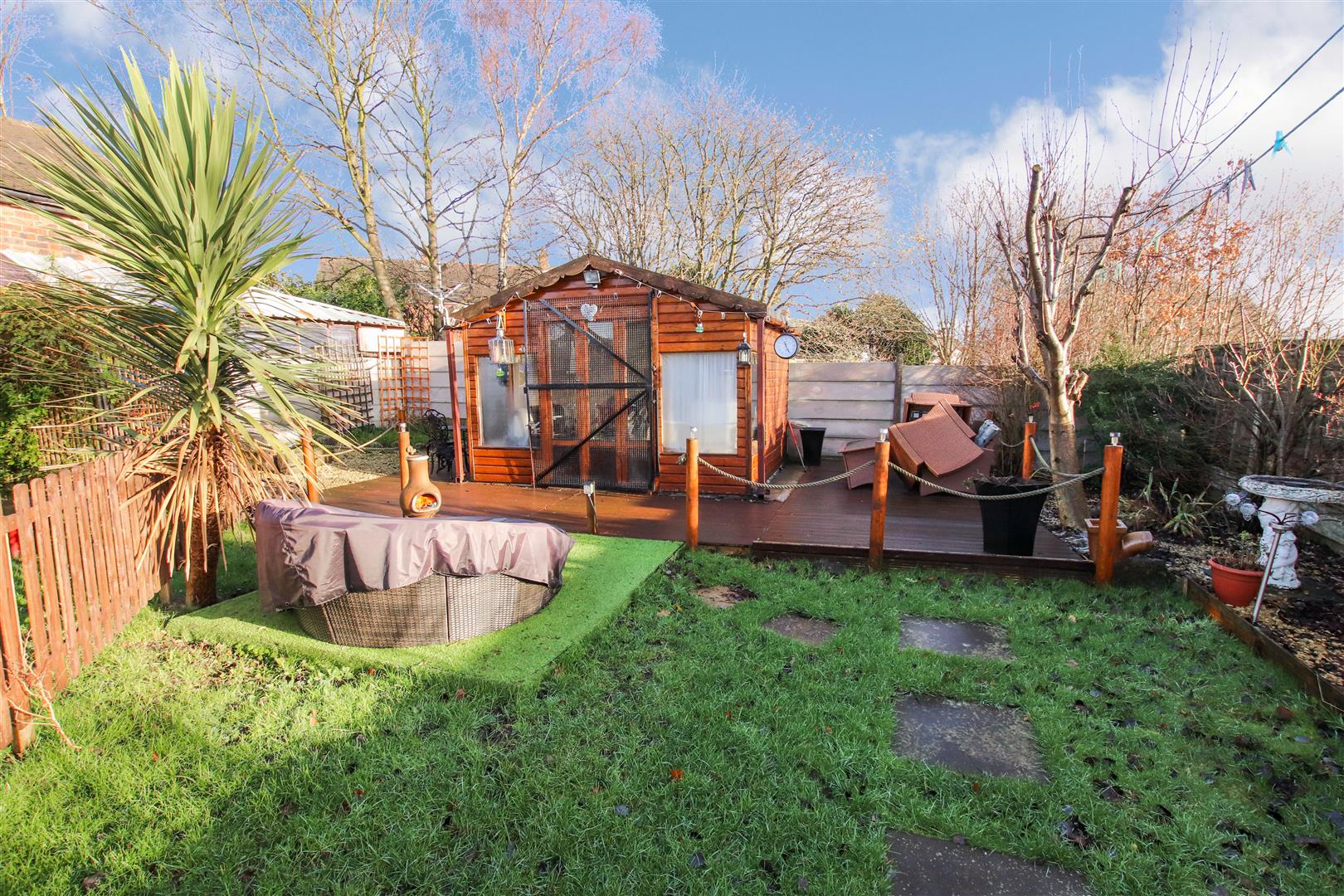 FURTHER GARDEN AREA IMAGES